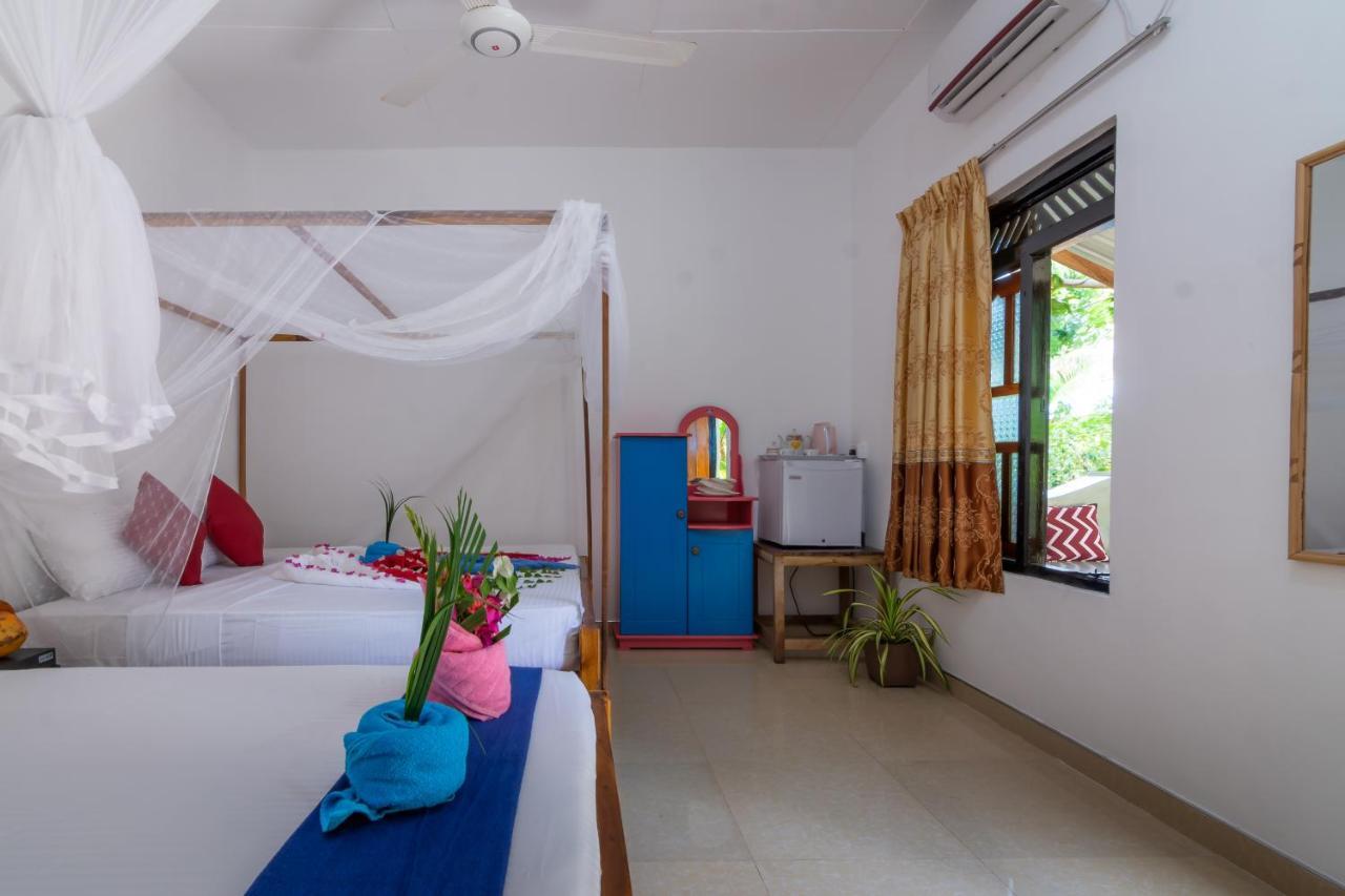 Comfort Beach Hotel Аругам Бей Екстериор снимка