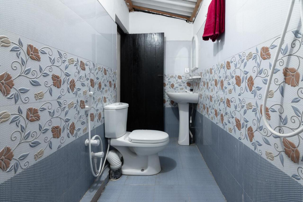 Comfort Beach Hotel Аругам Бей Екстериор снимка